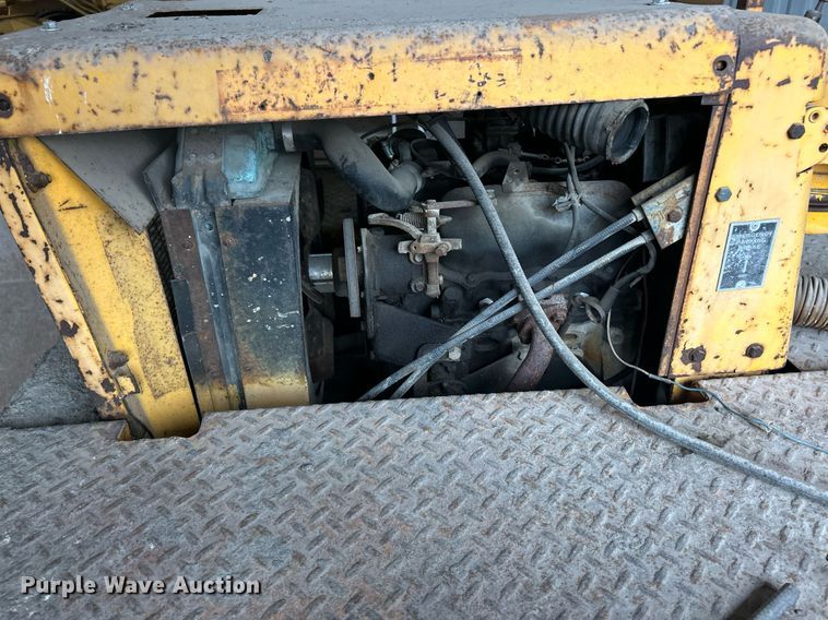 image for item EK2812 Blew-Knox PF-35 paver