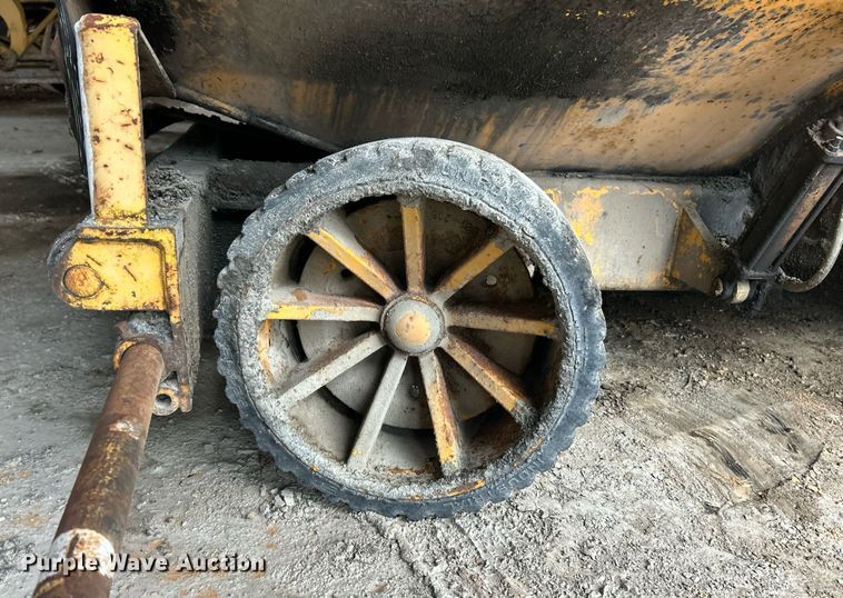 image for item EK2812 Blew-Knox PF-35 paver