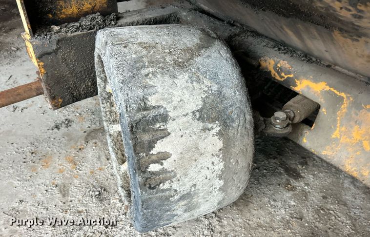 image for item EK2812 Blew-Knox PF-35 paver