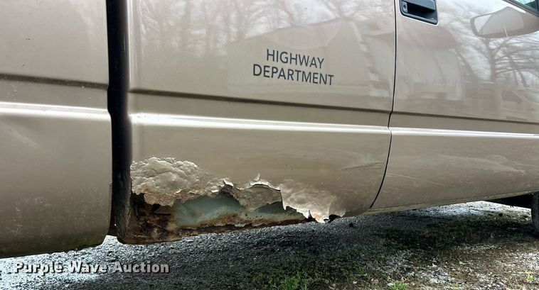 image for item EK2815 1995 Chevrolet Cheyenne 1500 Ext. Cab pickup truck