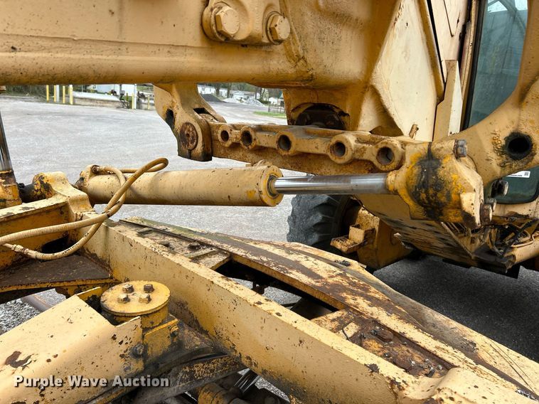 image for item EK2816 1979 John Deere 770-A motor grader