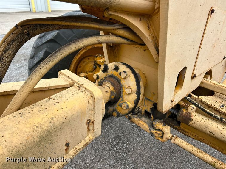 image for item EK2816 1979 John Deere 770-A motor grader