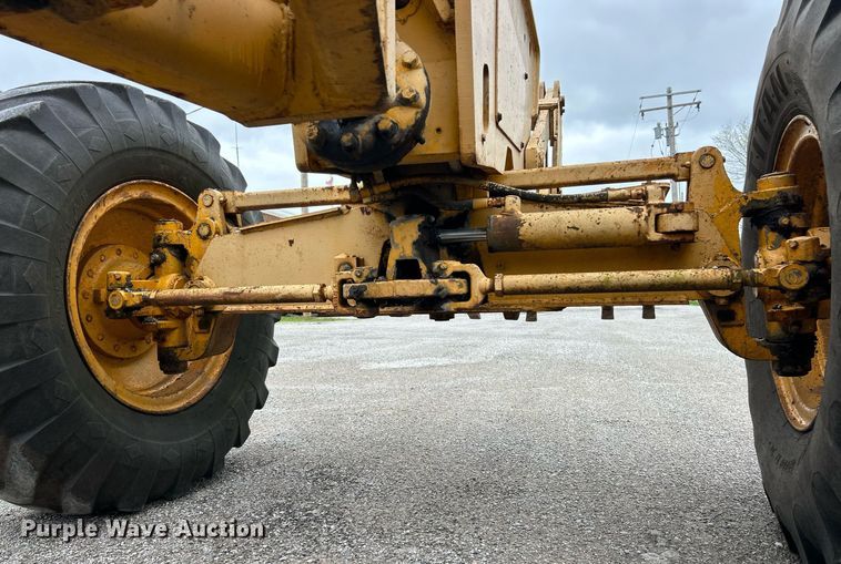 image for item EK2816 1979 John Deere 770-A motor grader