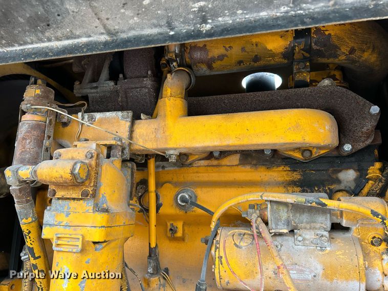 image for item EK2816 1979 John Deere 770-A motor grader