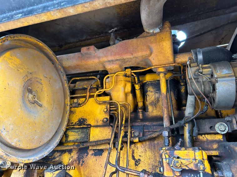 image for item EK2816 1979 John Deere 770-A motor grader