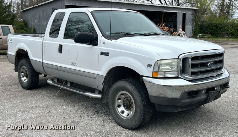 image for item EK2817 2002 Ford F250 Super Duty SuperCab pickup truck