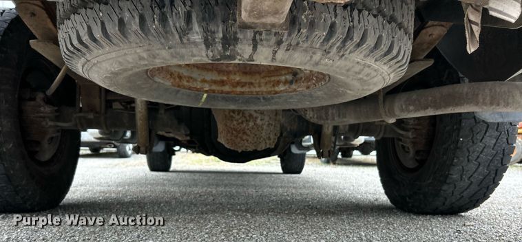 image for item EK2817 2002 Ford F250 Super Duty SuperCab pickup truck