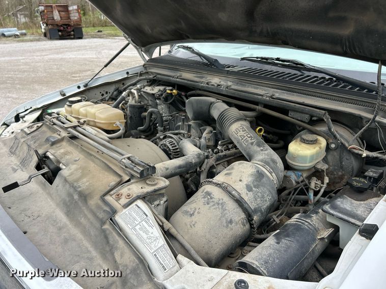 image for item EK2817 2002 Ford F250 Super Duty SuperCab pickup truck