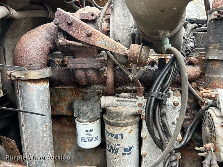 image for item EK2818 2000 Freightliner FL80 dump truck