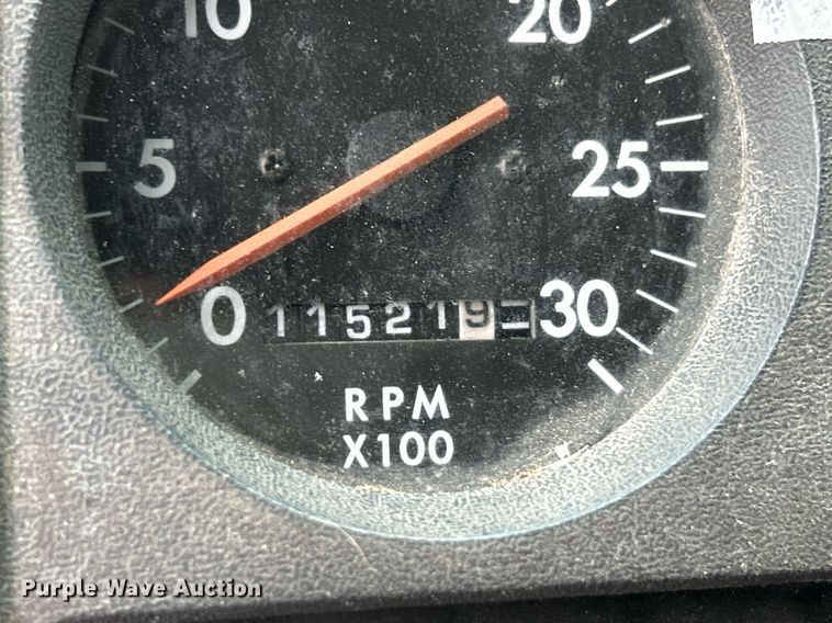 image for item EK2818 2000 Freightliner FL80 dump truck