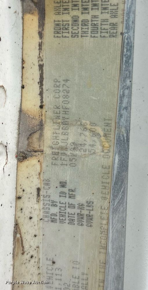 image for item EK2818 2000 Freightliner FL80 dump truck