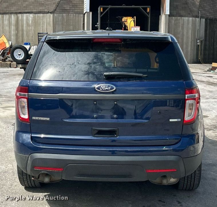 image for item EK2823 2015 Ford Explorer Police Interceptor SUV