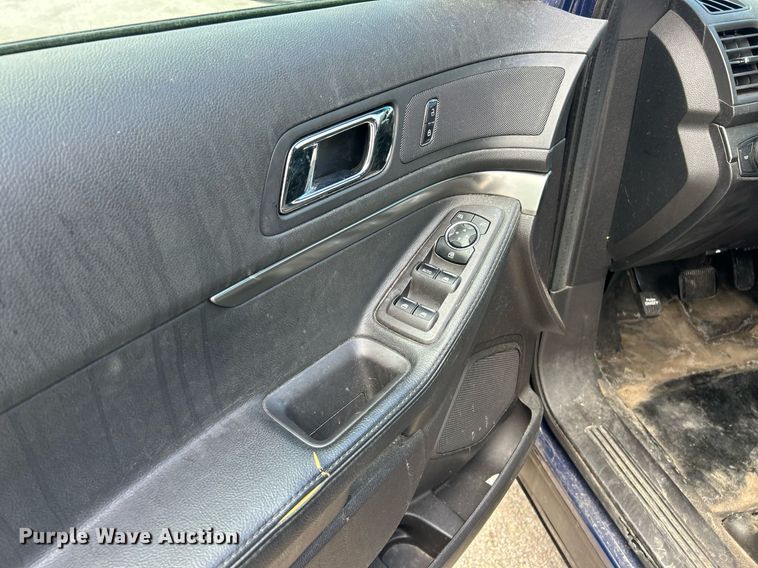 image for item EK2823 2015 Ford Explorer Police Interceptor SUV