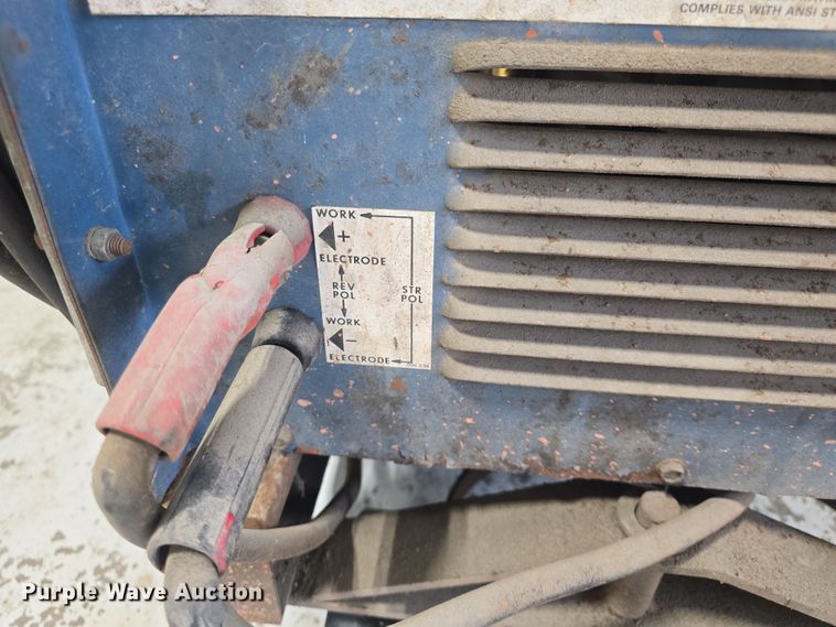 image for item EK5104 Miller Dialarc 250 welder/generator