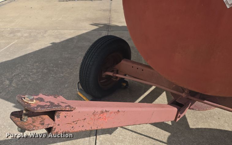 image for item EK5105 Fuel trailer