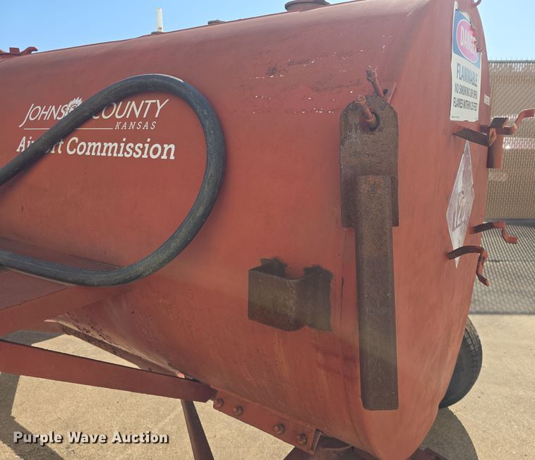 image for item EK5105 Fuel trailer