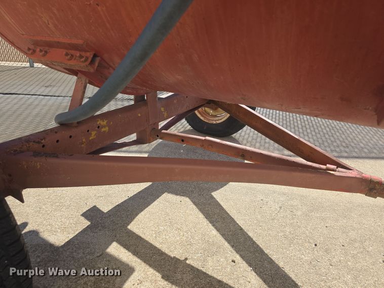 image for item EK5105 Fuel trailer