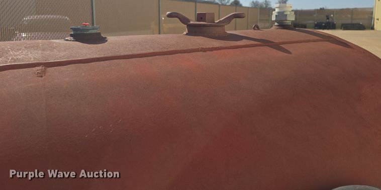 image for item EK5105 Fuel trailer