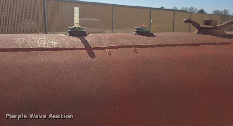 image for item EK5105 Fuel trailer