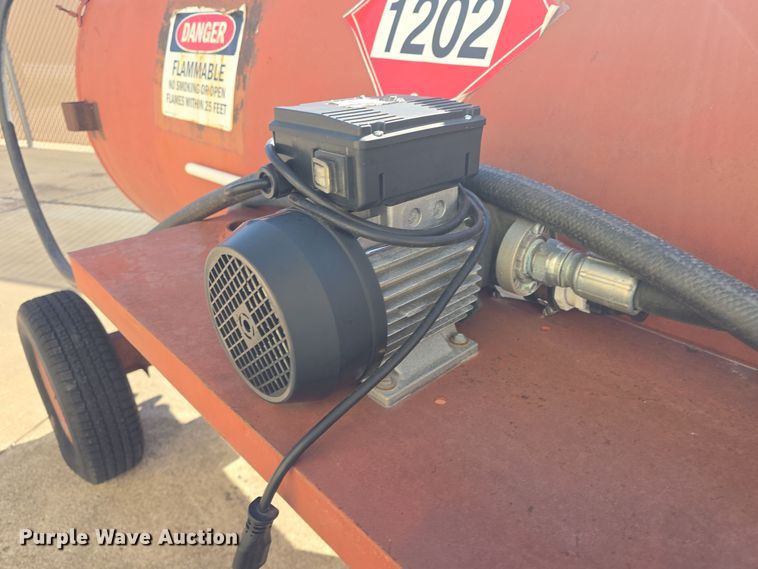 image for item EK5105 Fuel trailer