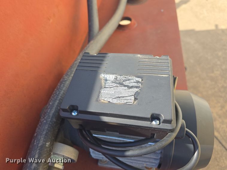 image for item EK5105 Fuel trailer