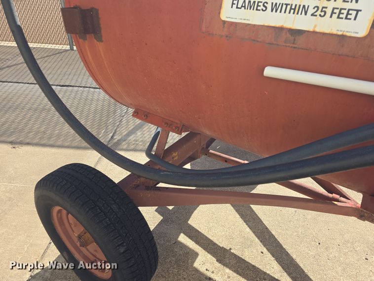 image for item EK5105 Fuel trailer