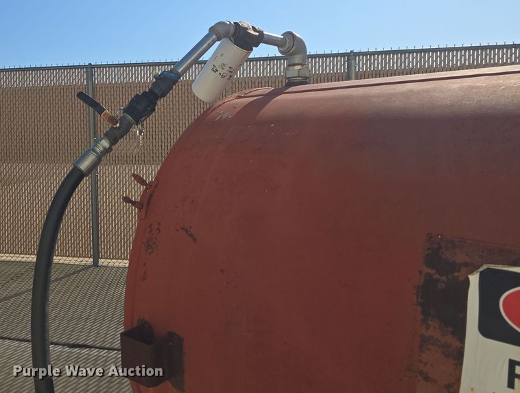 image for item EK5105 Fuel trailer