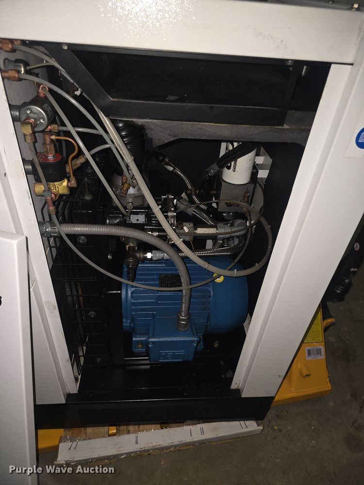 image for item EK5107 2013 Gardner Denver Apex VS air compressor