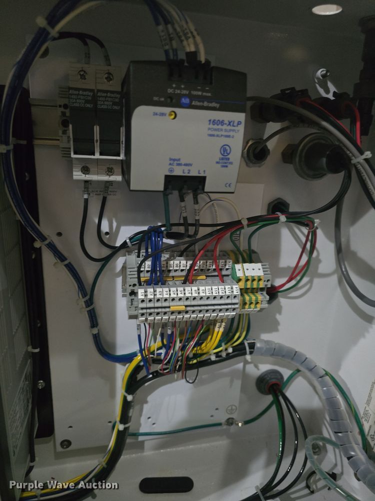 image for item EK5108 2013 Gardner Denver Apex VS air compressor