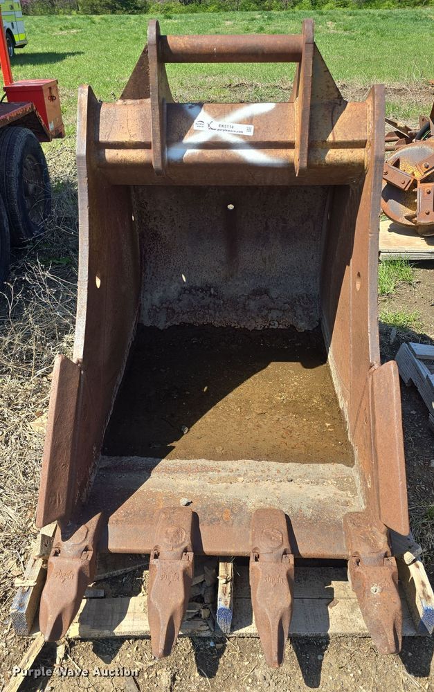 image for item EK5114 2005 Gelth HD45FLATTOP excavator bucket