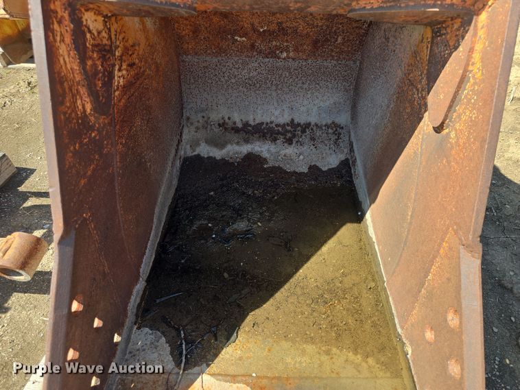 image for item EK5119 WB excavator bucket