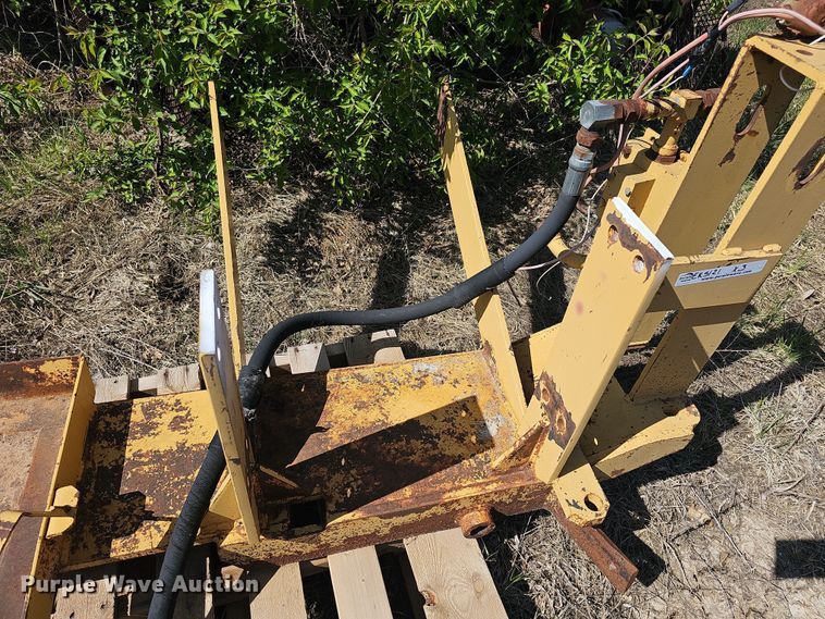 image for item EK5121 Tiger side boom mower