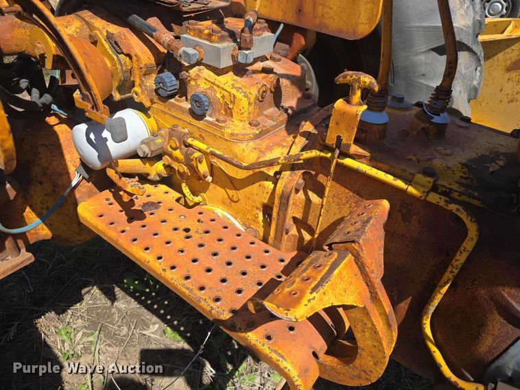 image for item EK5124 Ford Tiger Special 5600 tractor