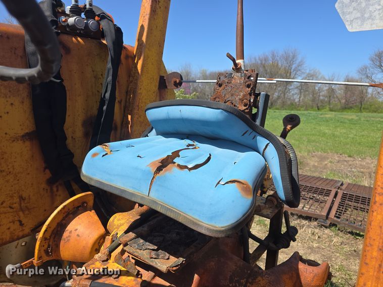 image for item EK5124 Ford Tiger Special 5600 tractor