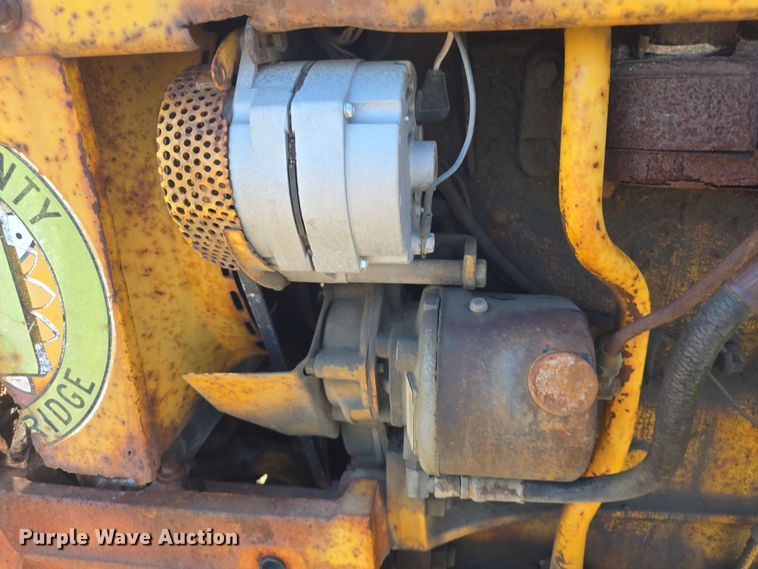 image for item EK5124 Ford Tiger Special 5600 tractor