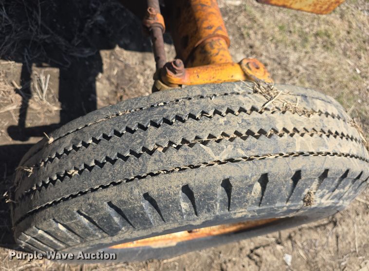 image for item EK5124 Ford Tiger Special 5600 tractor