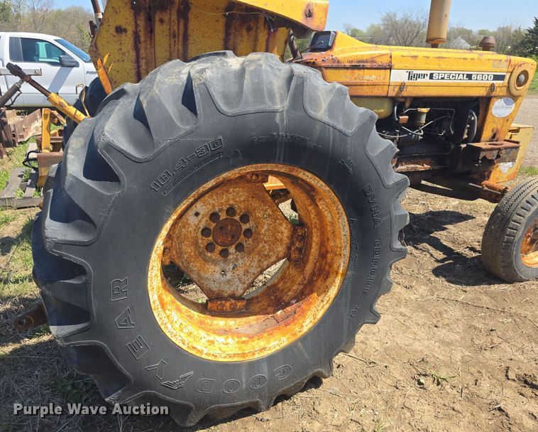 image for item EK5124 Ford Tiger Special 5600 tractor