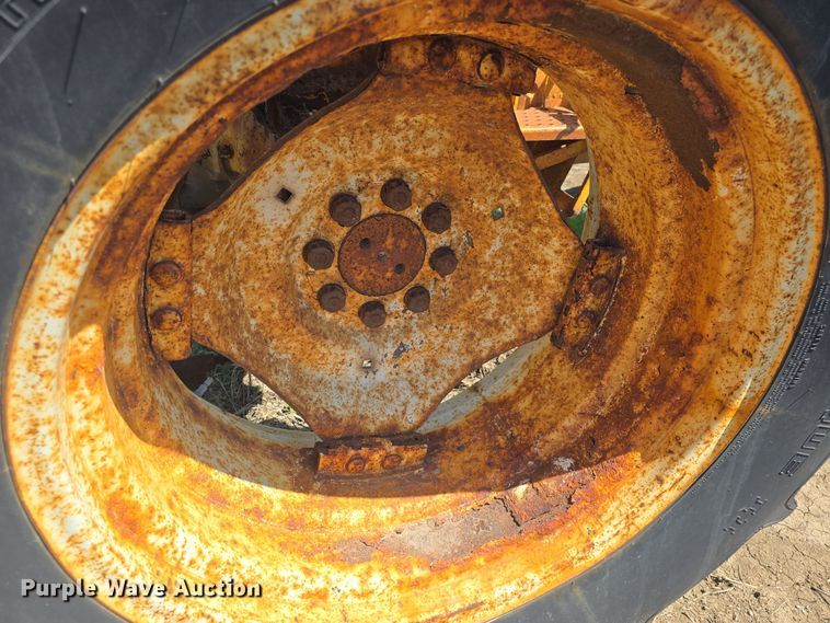 image for item EK5124 Ford Tiger Special 5600 tractor