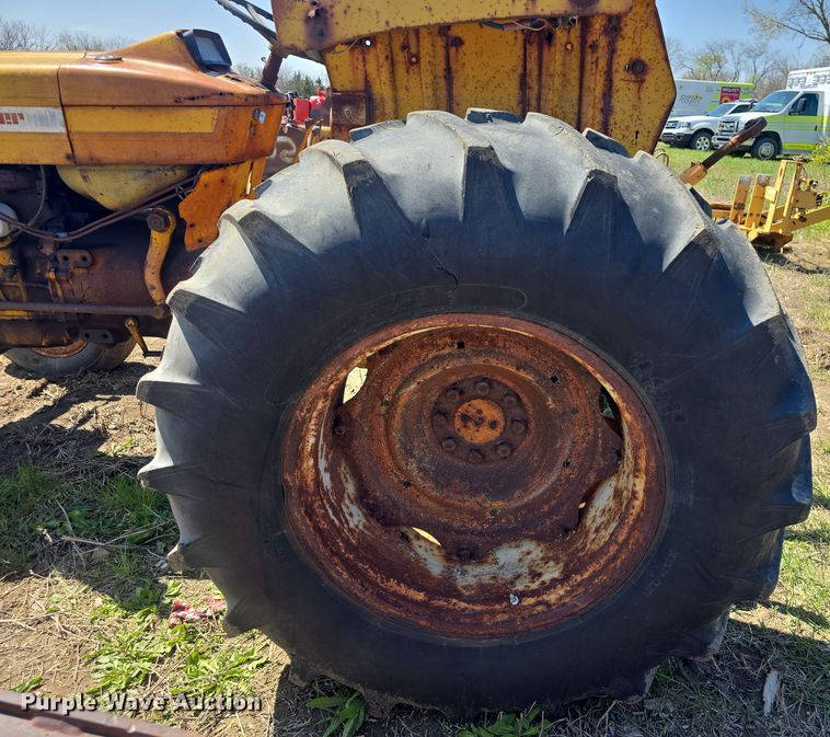 image for item EK5124 Ford Tiger Special 5600 tractor