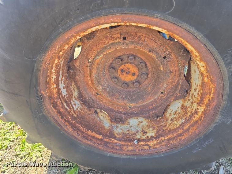 image for item EK5124 Ford Tiger Special 5600 tractor