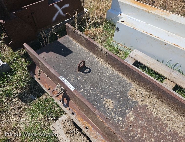 image for item EK5126 Truck parts