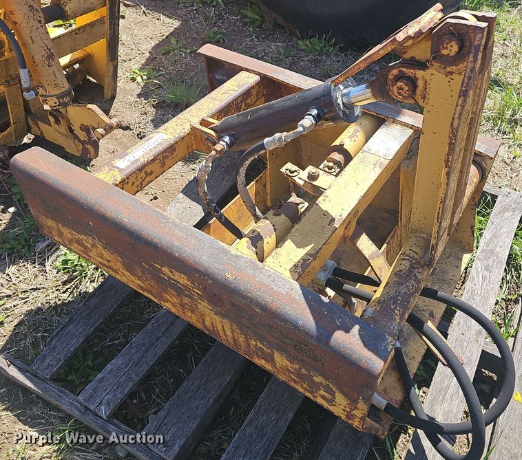 image for item EK5127 (3) motor grader brackets
