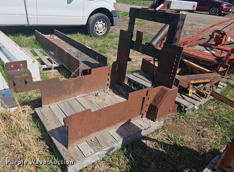 image for item EK5128 Truck parts