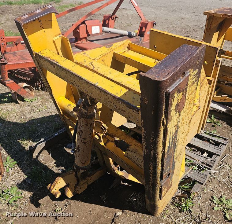 image for item EK5129 (3) motor grader front mounted lift groups