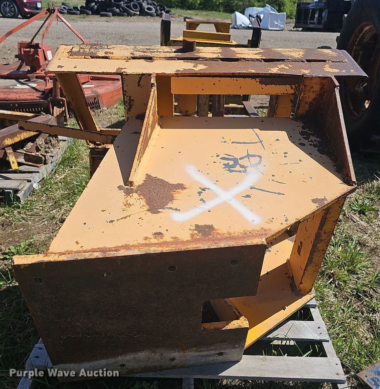 image for item EK5129 (3) motor grader front mounted lift groups