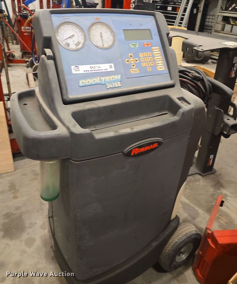 image for item EK5134 (2) Robinair Cooltech 34788 refrigerant recovery recycling machine