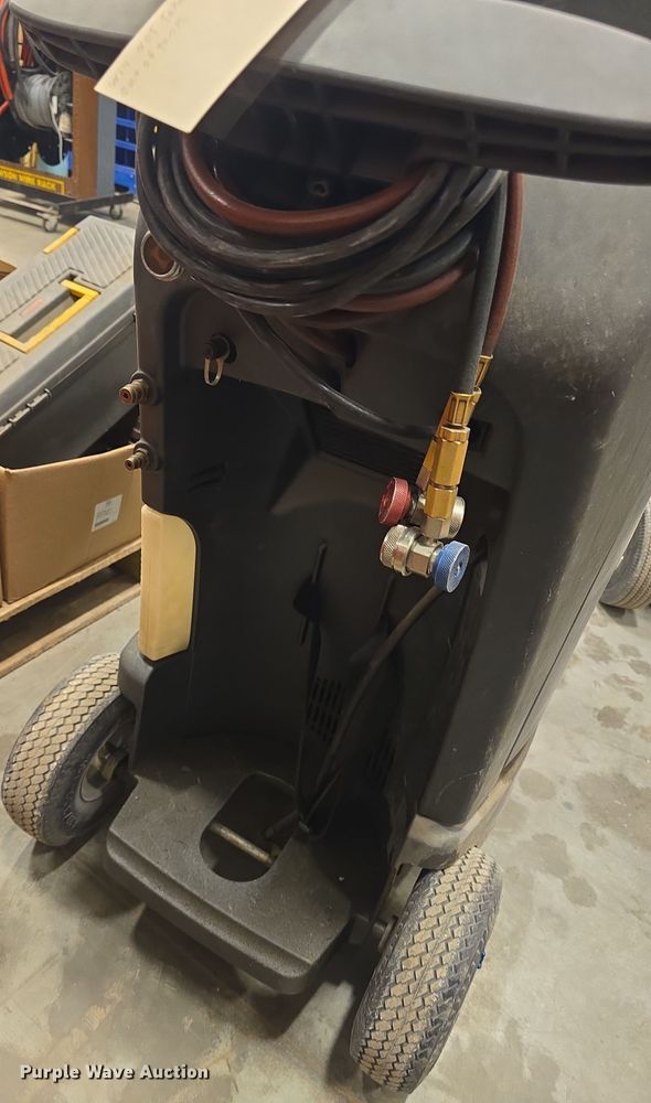 image for item EK5134 (2) Robinair Cooltech 34788 refrigerant recovery recycling machine