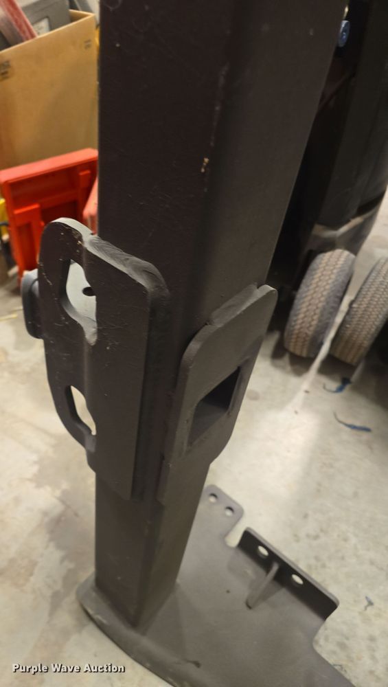 image for item EK5135 Curt receiver hitch