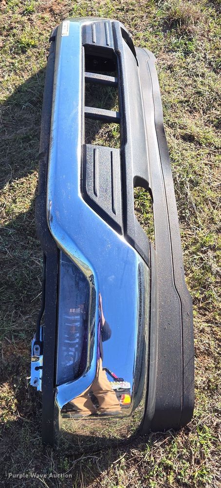 image for item EL1986 2023 Ford F150 front bumper