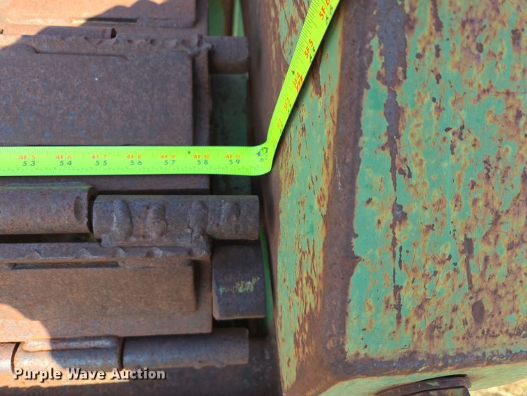 image for item EL1987 The Beast  3680 horizontal grinder